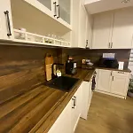 яни хоум Apartman *